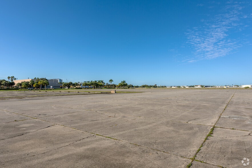 FAU Blvd, Boca Raton, FL à vendre - Aérien – Image 2 sur 6