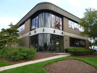 Plus de détails pour 10 Grassmere Ave, West Hartford, CT - Bureau à louer