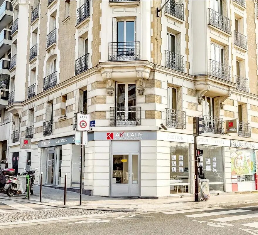 Bureau dans Paris à louer Photo de l’immeuble– Image 1 sur 15