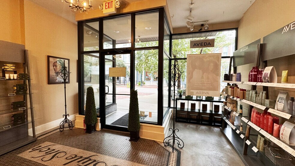 217 S Kalamazoo Mall, Kalamazoo, MI à louer - Photo de l’immeuble – Image 2 sur 8