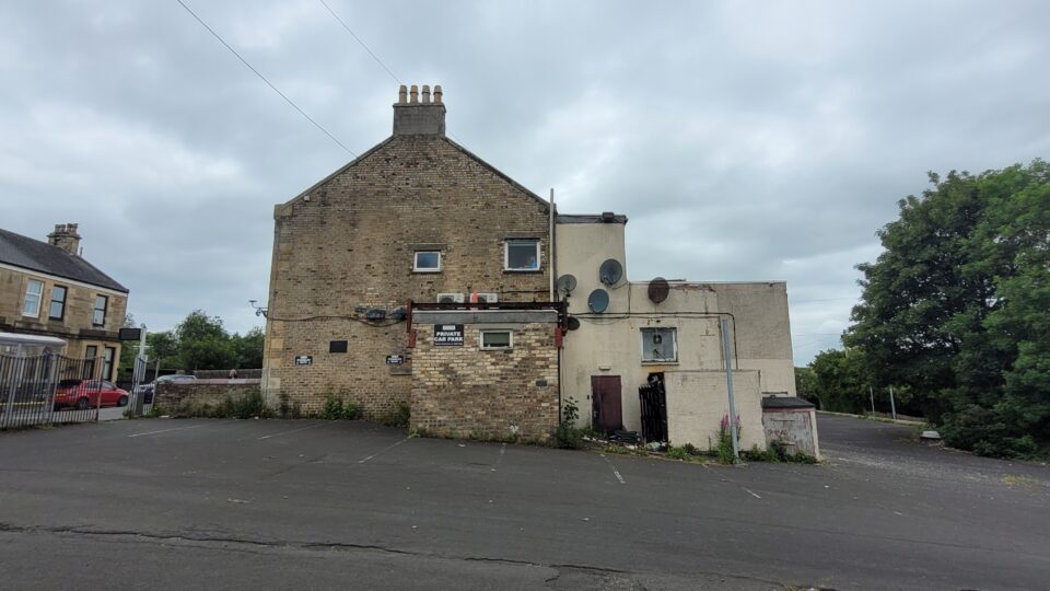 68-78 Byres Rd, Kilwinning à vendre - Photo de l’immeuble – Image 2 sur 12