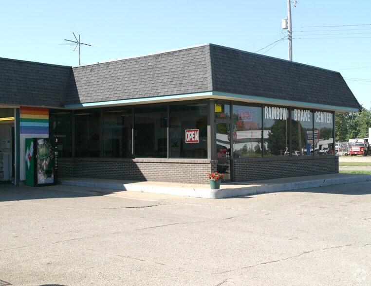 3850 28th St SW, Grandville, MI à vendre - Photo de l’immeuble – Image 3 sur 3