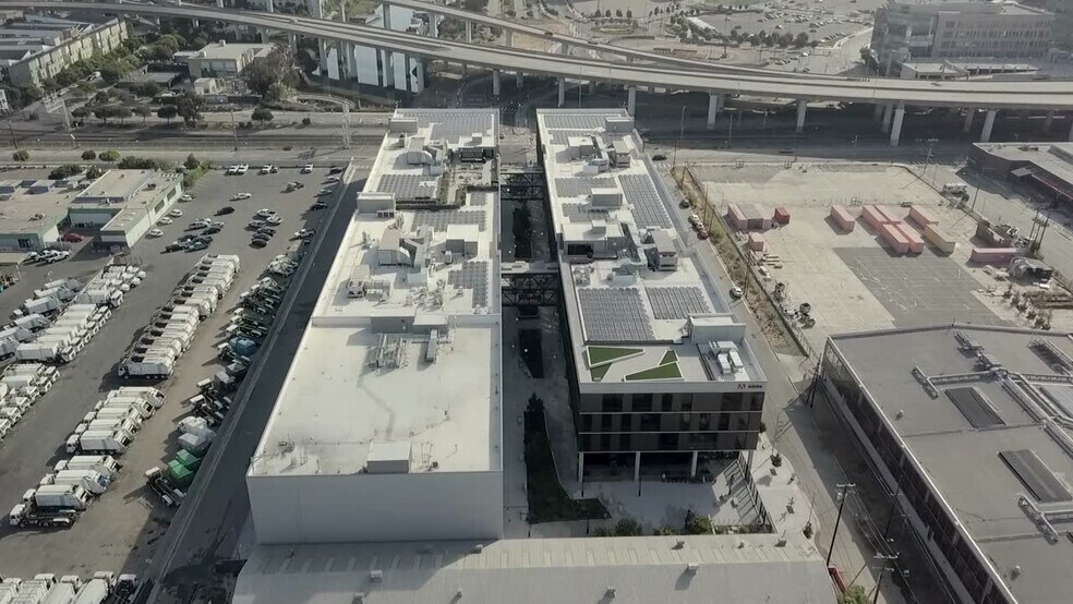 150 Hooper St, San Francisco, CA à louer - Vidéo sur l’annonce professionnelle – Image 2 sur 32