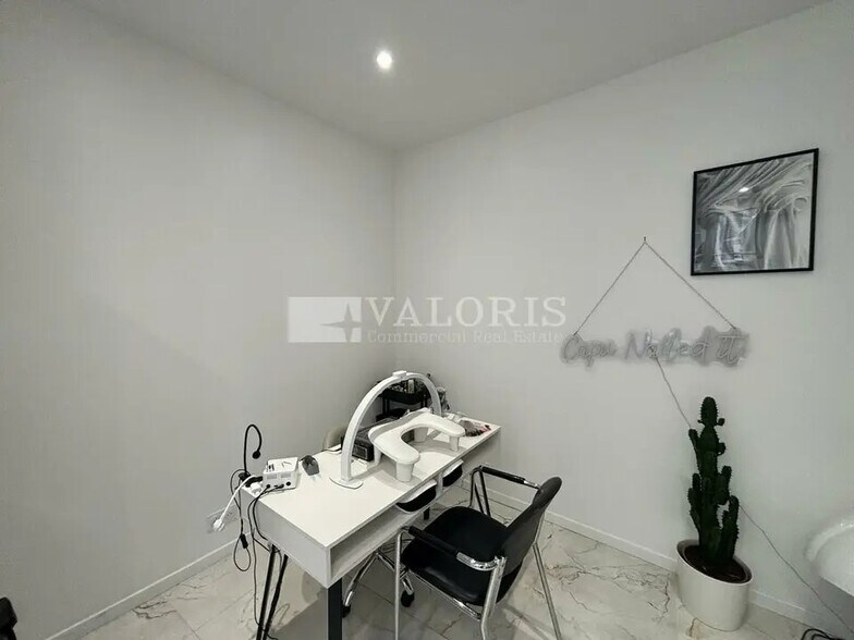 Local commercial dans Lyon à louer - Photo de l’immeuble – Image 2 sur 7