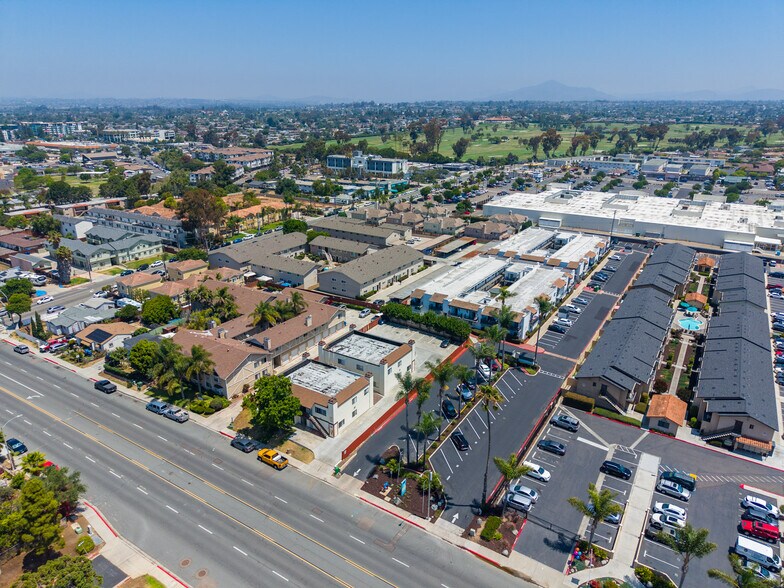 1035 4th Ave, Chula Vista, CA à vendre - Photo de l’immeuble – Image 3 sur 27