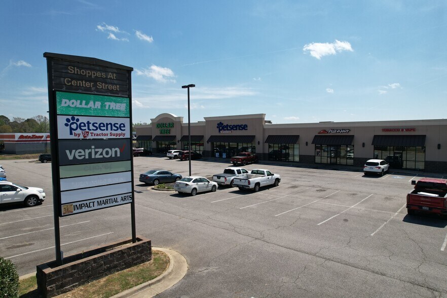 2031 W Center St, Beebe, AR à louer - Photo de l’immeuble – Image 2 sur 2