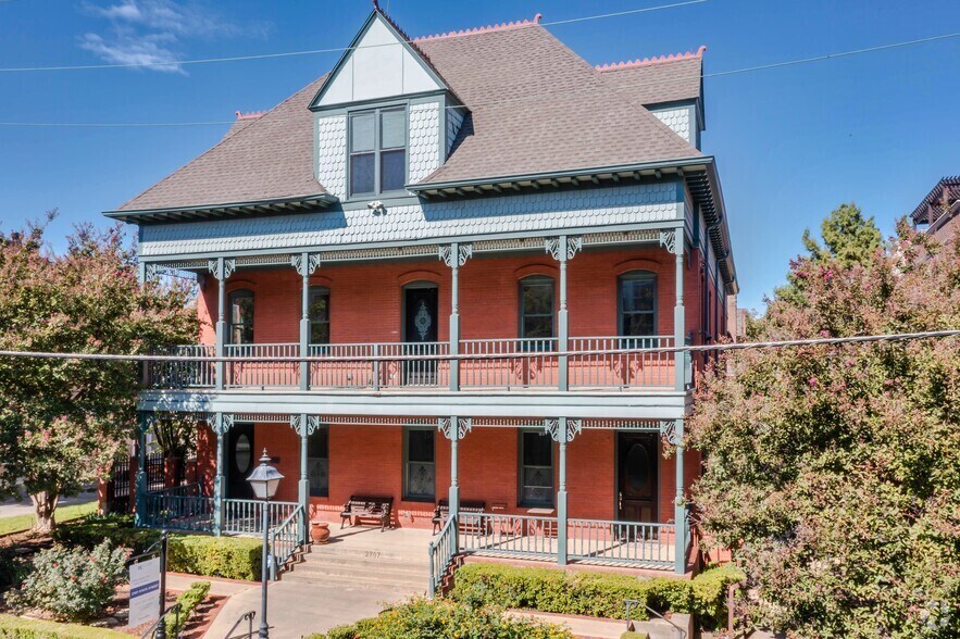 2707 State St, Dallas, TX à louer - Photo principale – Image 1 sur 17
