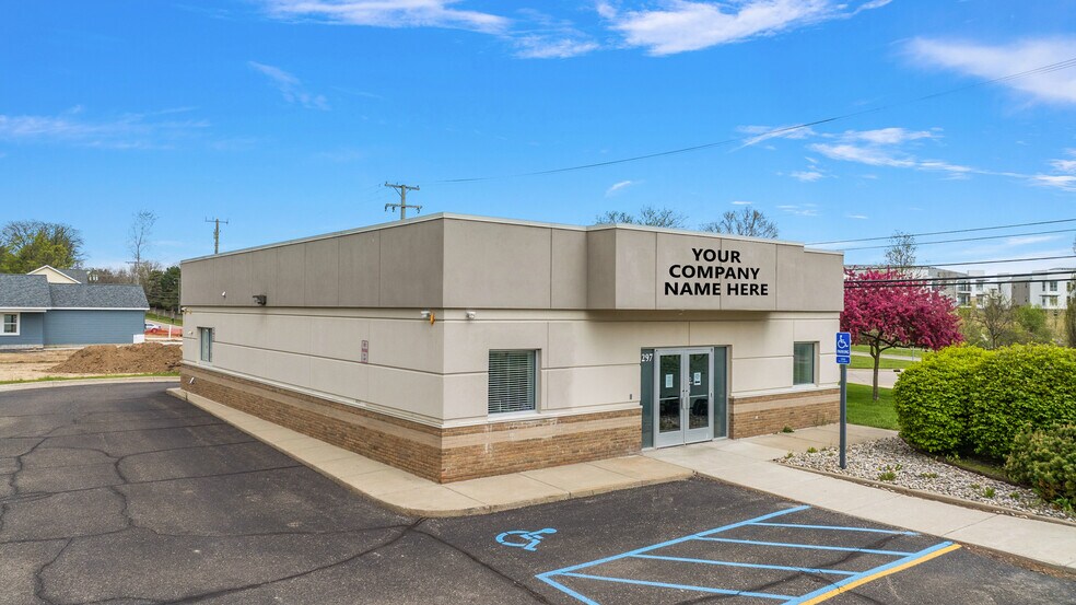 3297 Five Points Dr, Auburn Hills, MI à vendre - Photo de l’immeuble – Image 2 sur 8