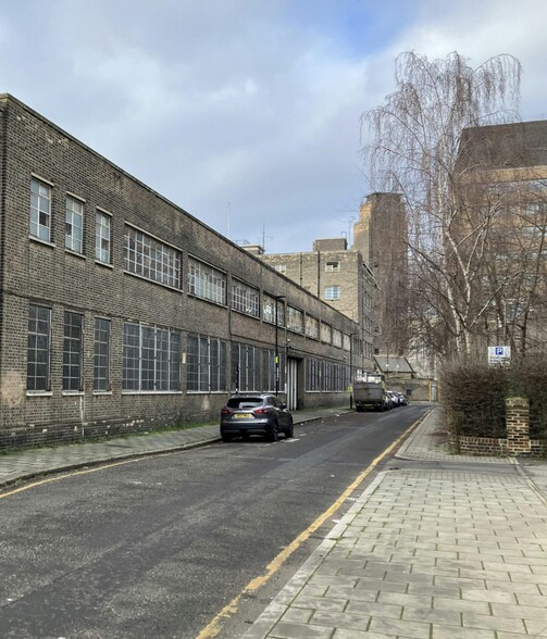 26 Lambeth High St, Londres à louer - Photo de l’immeuble – Image 2 sur 7