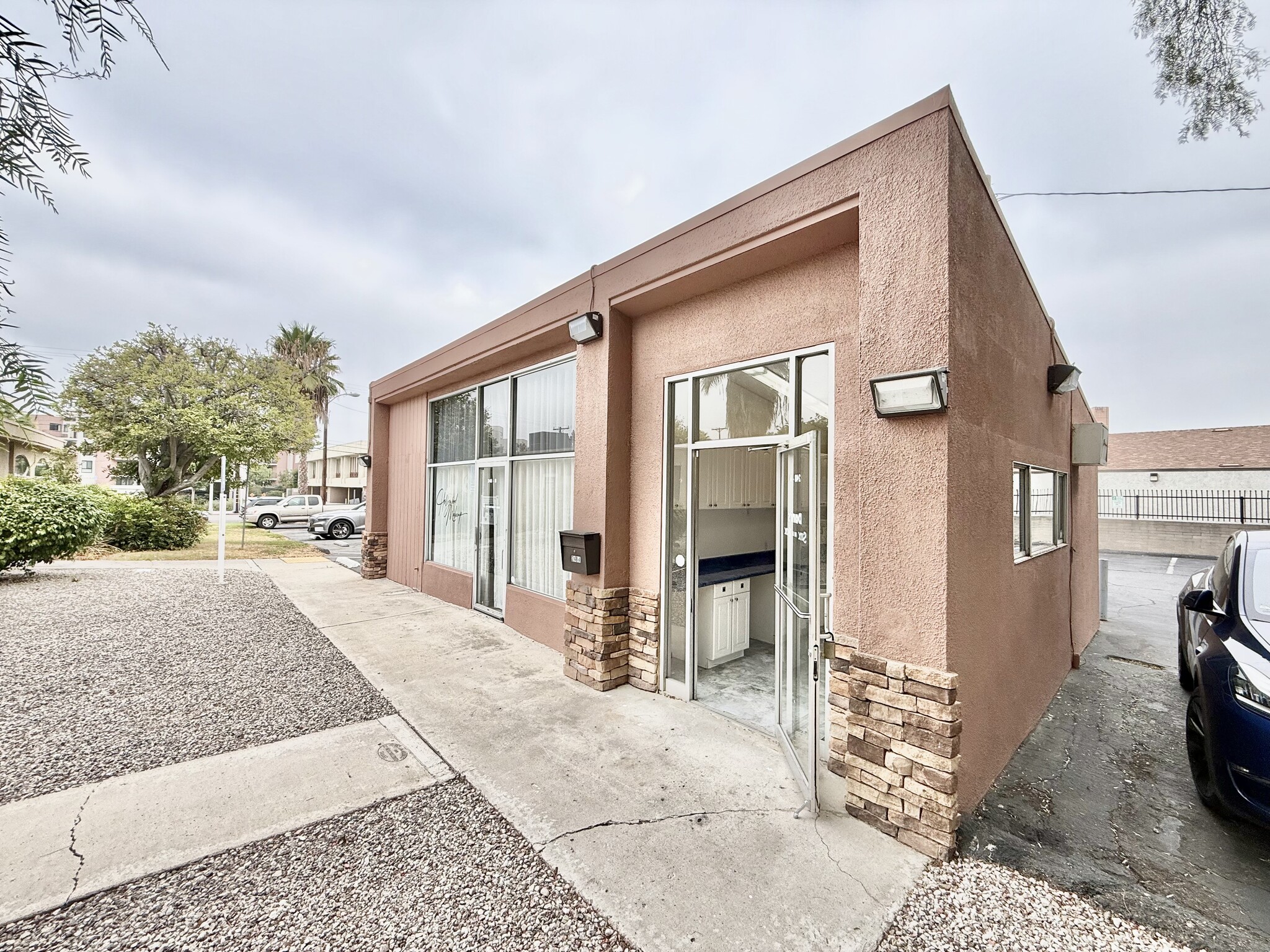 230-292 Avocado Ave, El Cajon, CA à louer Photo intérieure– Image 1 sur 4
