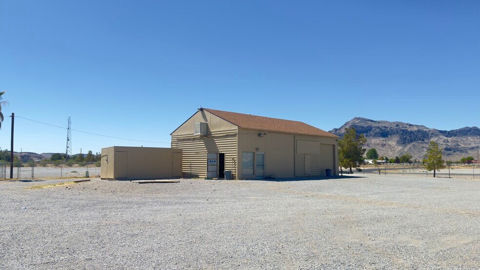 2781 W Bell Vista Ave, Pahrump, NV à vendre - Photo principale – Image 1 sur 13