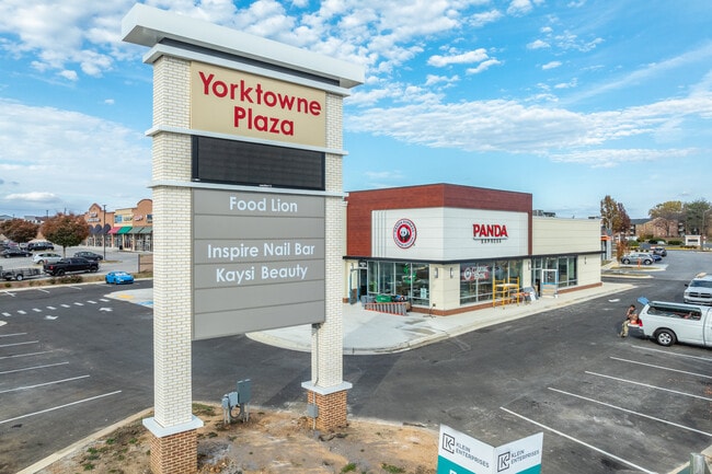 Plus de détails pour 122-150 Cranbrook Rd, Cockeysville, MD - Local commercial à louer