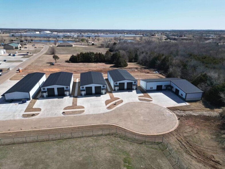 3003-3005 N Park Dr, Stillwater, OK à vendre - Photo de l’immeuble – Image 2 sur 11