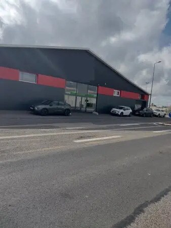 Plus de détails pour Industriel/Logistique à vendre