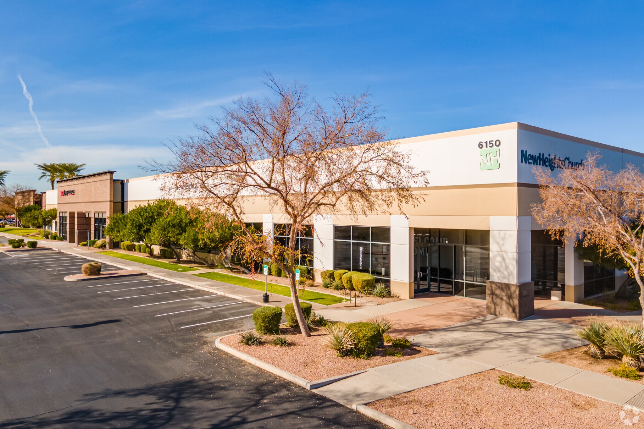 6150 W Chandler Blvd, Chandler, AZ à louer Photo principale– Image 1 sur 16