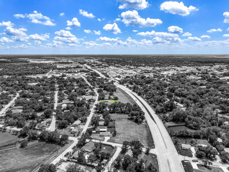 515 Blanche St, Terrell, TX à vendre - Photo de l’immeuble – Image 3 sur 18