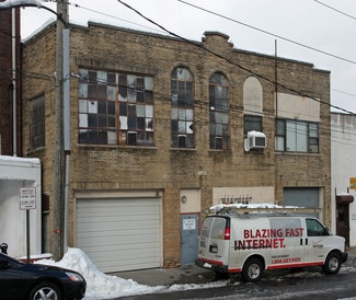 Plus de détails pour 13 Elm Ave, Mount Vernon, NY - Industriel/Logistique à vendre