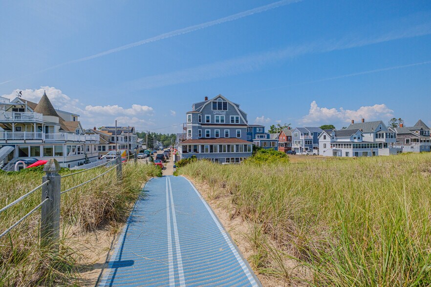 2 Colby Ave, Old Orchard Beach, ME à vendre - Photo de l’immeuble – Image 2 sur 26