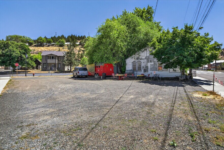 234 S Canyon Blvd, John Day, OR à vendre - Photo de l’immeuble – Image 3 sur 20