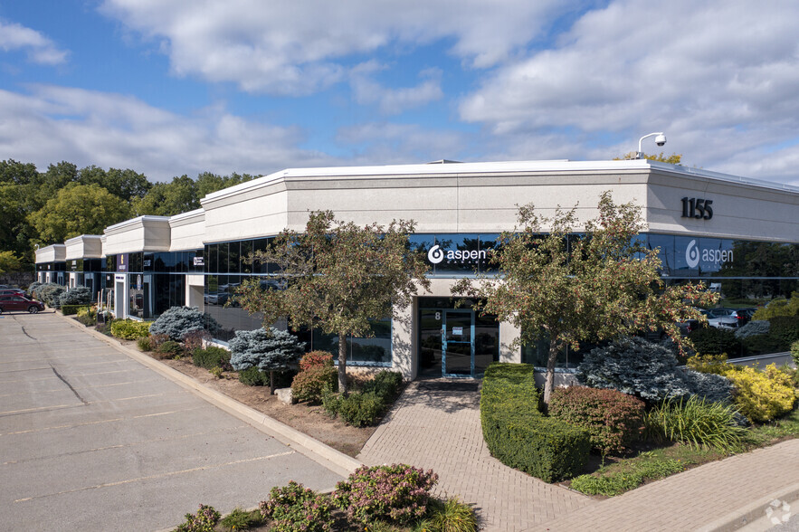 1155 N Service Rd W, Oakville, ON à louer - Photo principale – Image 1 sur 6