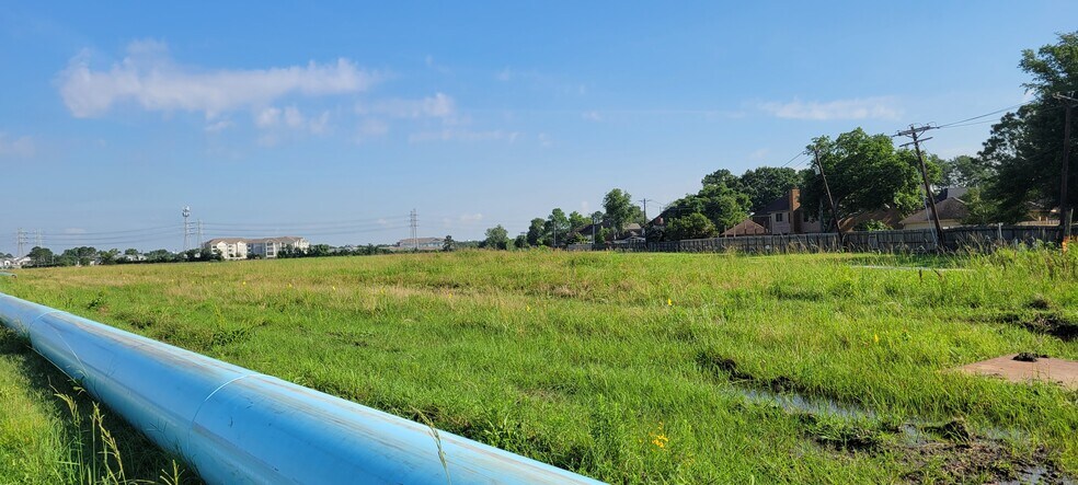 00 FM 518 @ Louisiana, League City, TX à vendre - Photo de l’immeuble – Image 3 sur 6