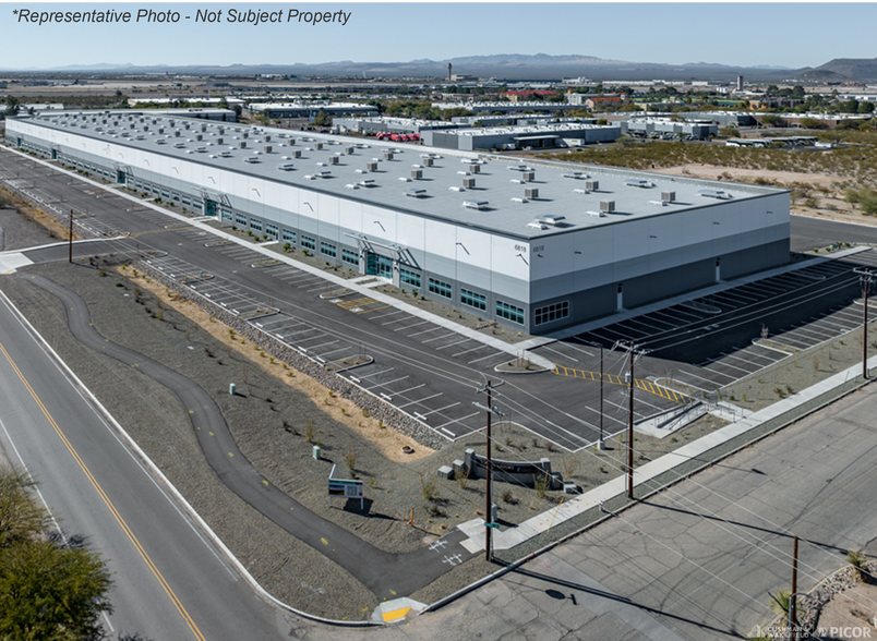 2830 E Medina, Tucson, AZ à louer - Photo de l’immeuble – Image 1 sur 2