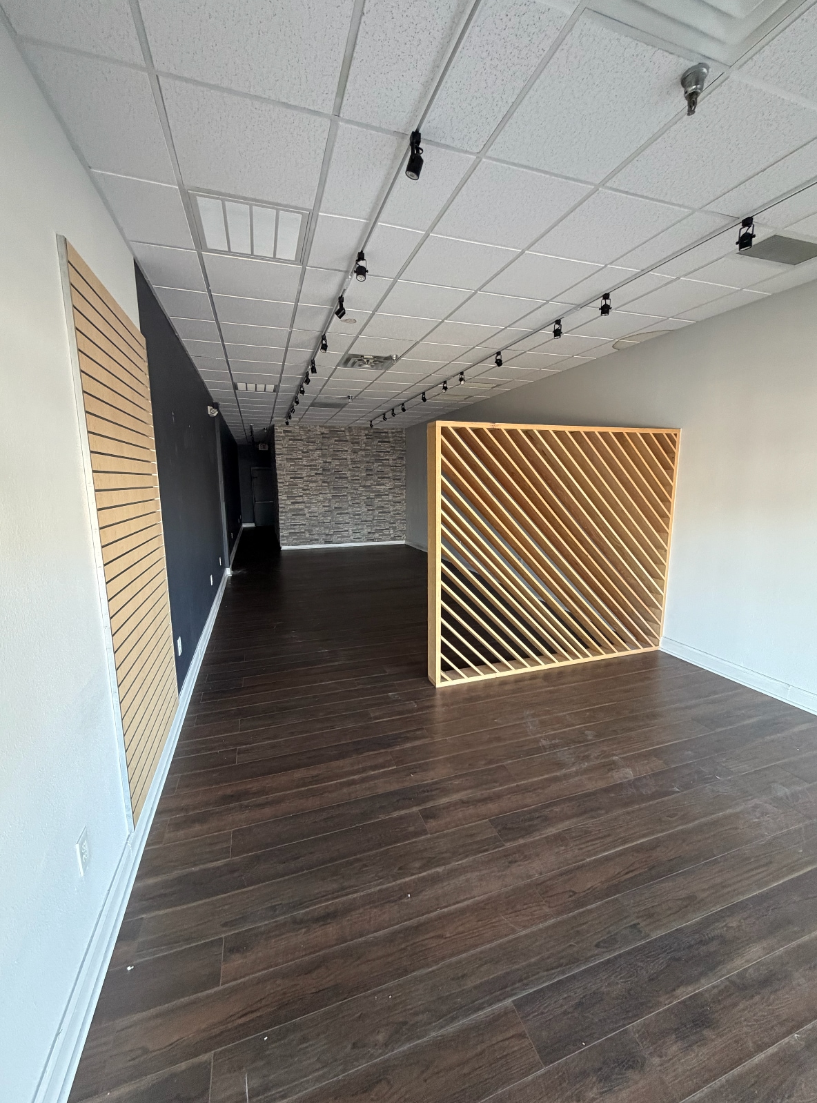 35104 US Highway 19 N, Palm Harbor, FL à louer Photo intérieure– Image 1 sur 3