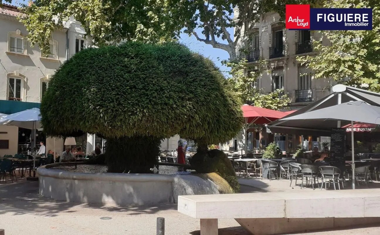 Bureau dans Salon-de-Provence à louer Photo de l’immeuble– Image 1 sur 8