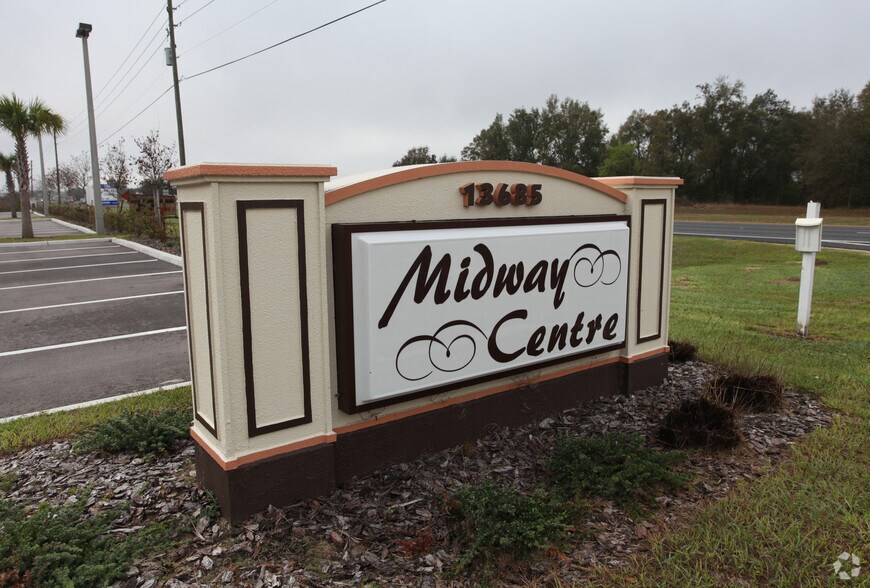 13685 S US Highway 441, Summerfield, FL à louer - Photo de l’immeuble – Image 2 sur 5