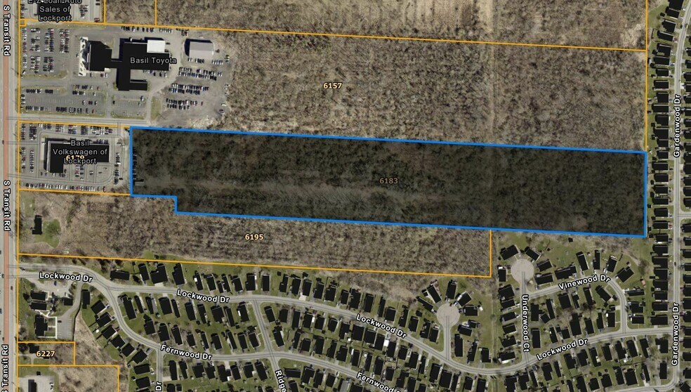 6195 S Transit Rd, Lockport, NY à vendre - Photo de l’immeuble – Image 3 sur 5