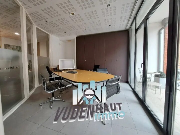 Bureau dans Toulouse à louer - Photo de l’immeuble – Image 3 sur 9