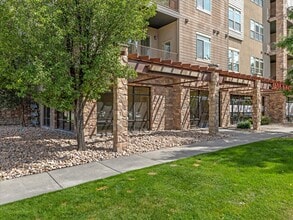 248 E 13800 S, Draper, UT à louer Photo de l’immeuble– Image 2 sur 5