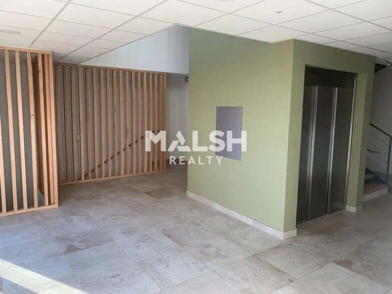 Bureau dans Sainte-Foy-lès-Lyon à louer - Photo de l’immeuble – Image 3 sur 25
