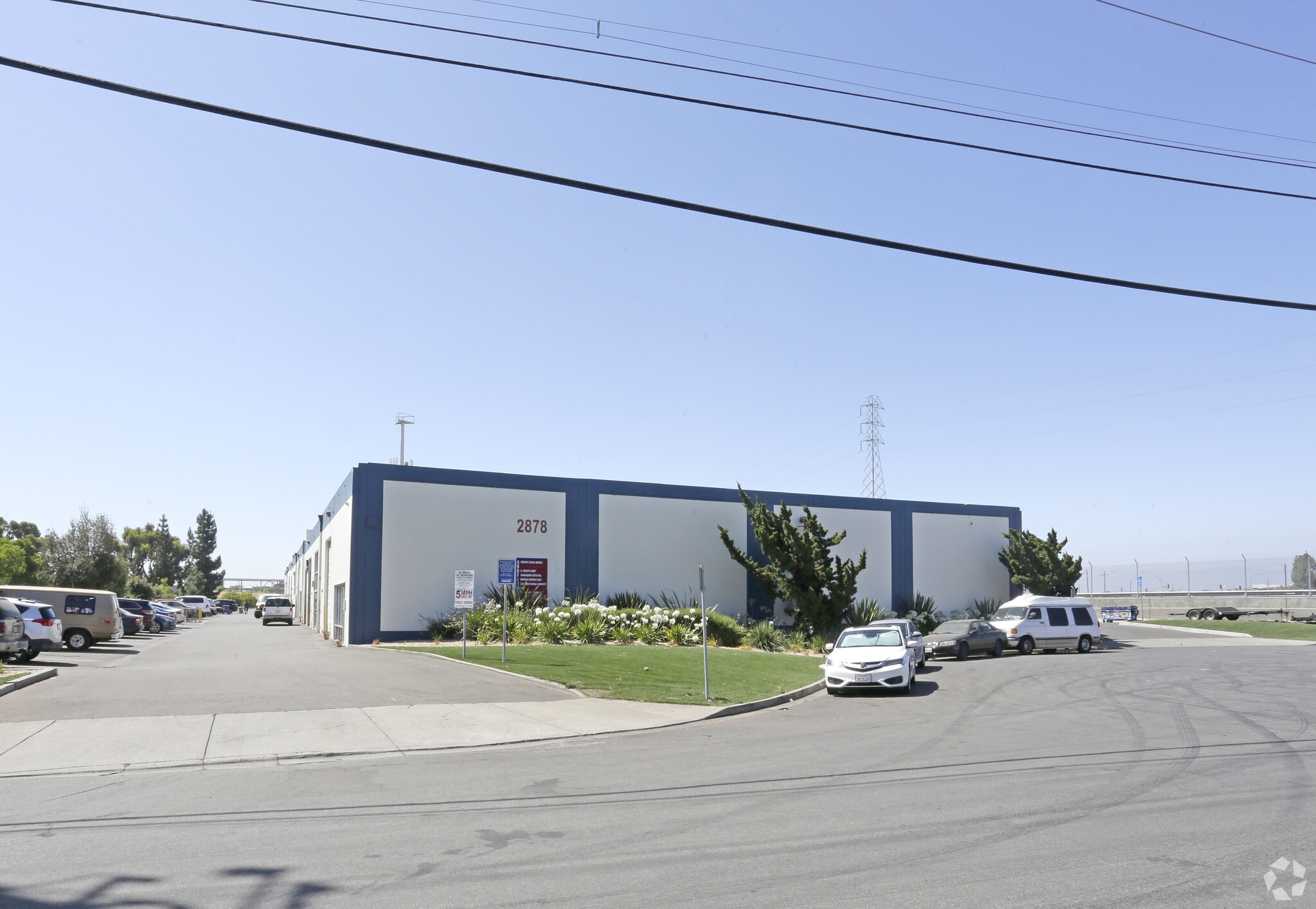 2878 Prune Ave, Fremont, CA à louer Photo principale– Image 1 sur 6