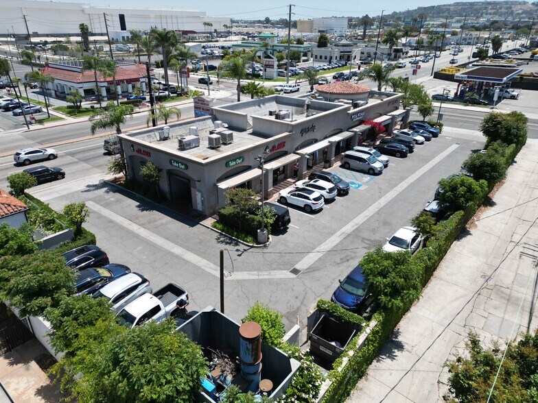 3401 Cherry Ave, Long Beach, CA à vendre - Photo de l’immeuble – Image 3 sur 5