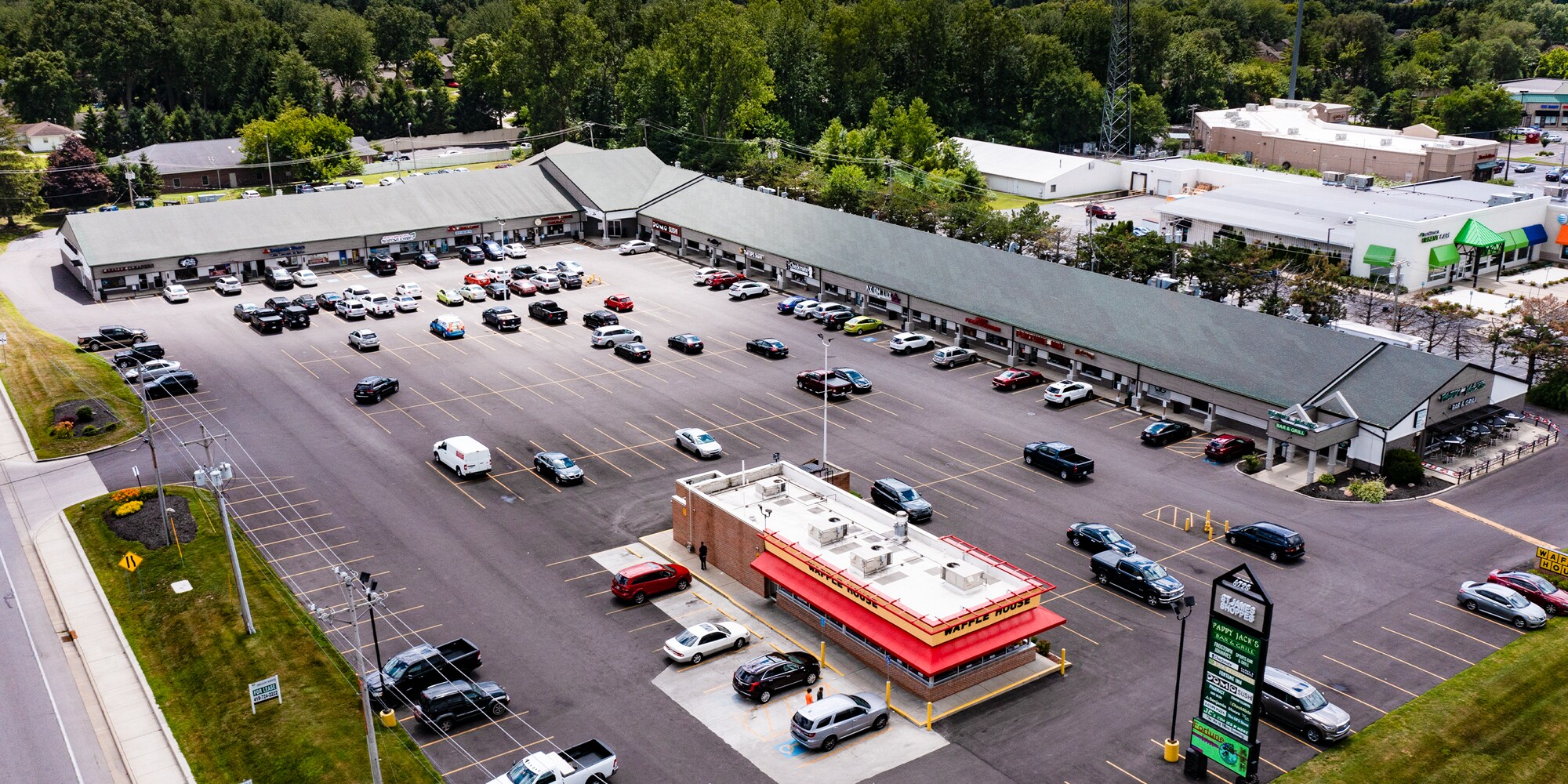 6725 W Central Ave, Toledo, OH à louer Photo principale– Image 1 sur 2