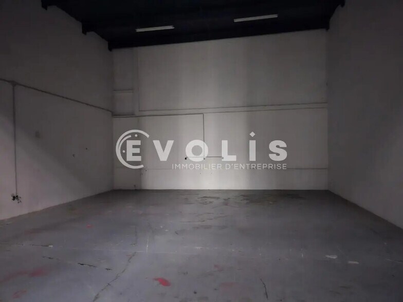 Local d’activités dans Bondoufle à louer - Photo intérieure – Image 3 sur 17