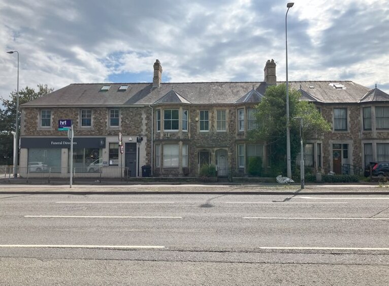 98 Cardiff Rd, Cardiff à vendre Photo principale– Image 1 sur 4
