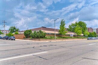 Plus de détails pour 900 E Michigan Ave, Jackson, MI - Bureau à vendre