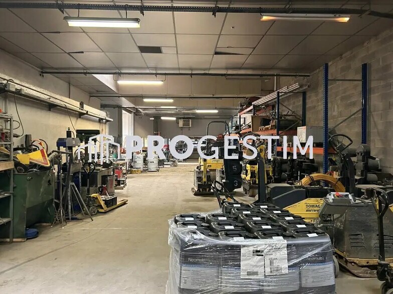 Local d’activités dans Dijon à louer - Photo intérieure – Image 3 sur 11