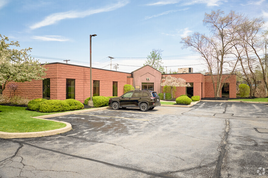 11 North St, Canandaigua, NY à louer - Photo principale – Image 1 sur 6