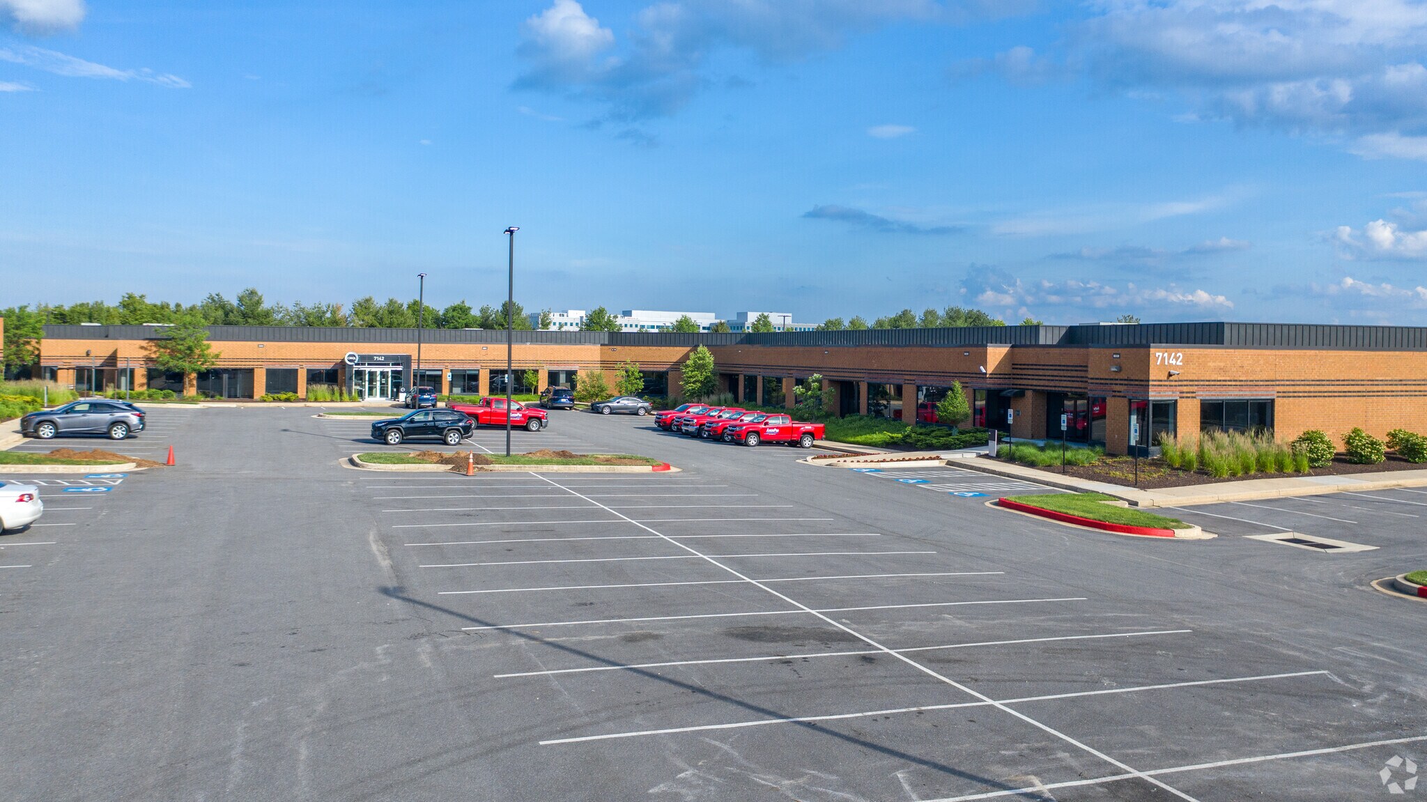 7142 Columbia Gateway Dr, Columbia, MD à louer Photo principale– Image 1 sur 8