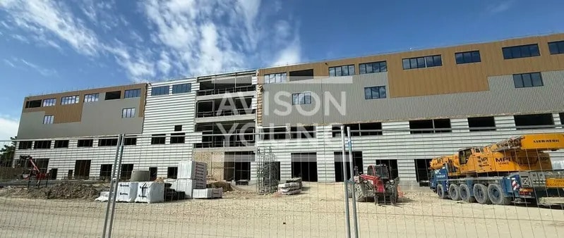 Industriel/Logistique dans Gonesse à louer - Photo de la construction – Image 3 sur 10
