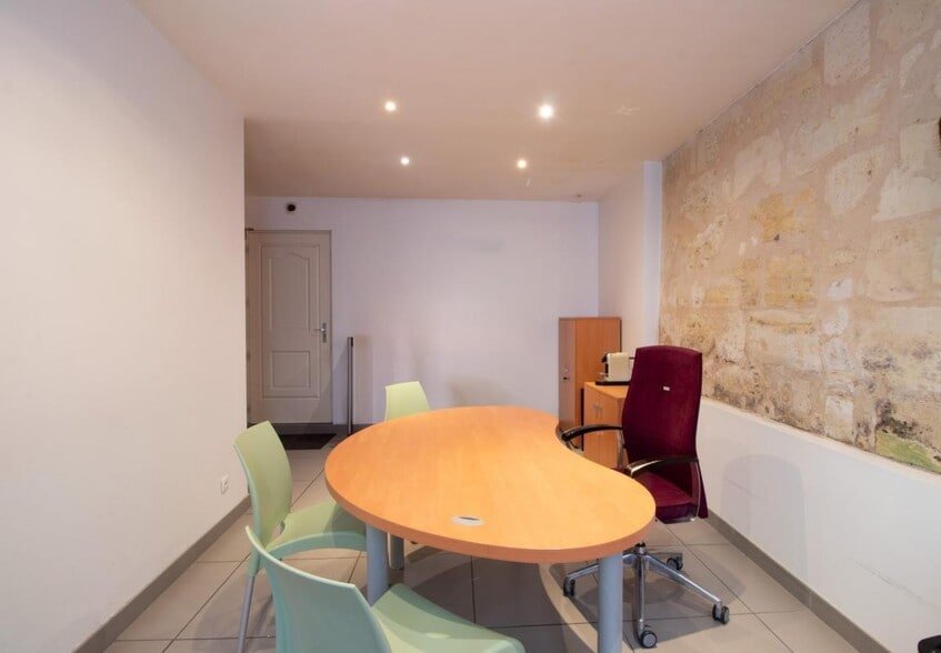 56 Rue Borie, Bordeaux à louer - Photo intérieure – Image 3 sur 5