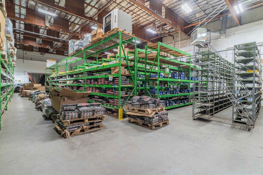 60 Kendrick St, Needham, MA à louer - Photo intérieure – Image 3 sur 12