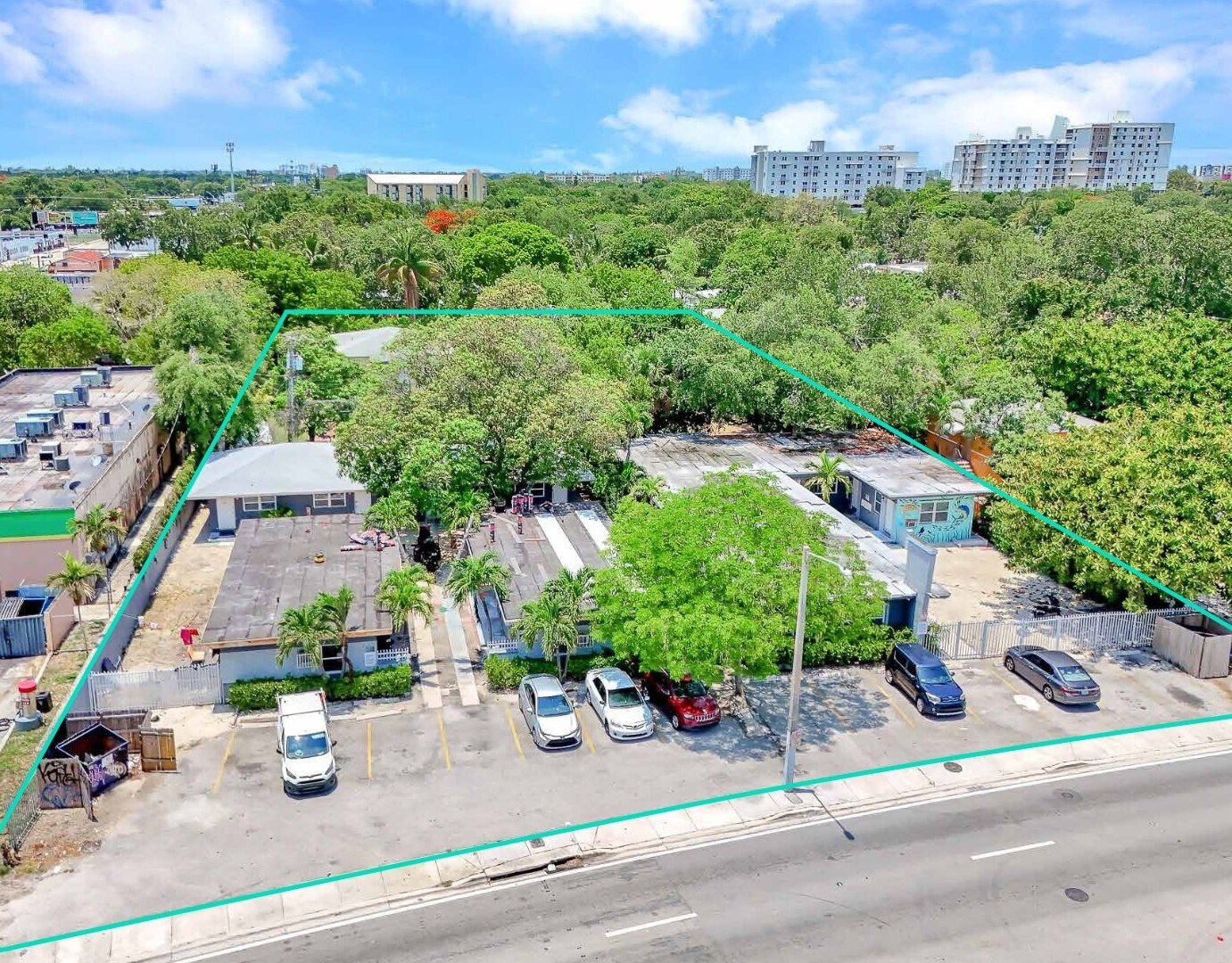 N Miami Ave Portfolio portefeuille de 3 biens à vendre sur LoopNet.fr Photo de l’immeuble– Image 1 sur 6