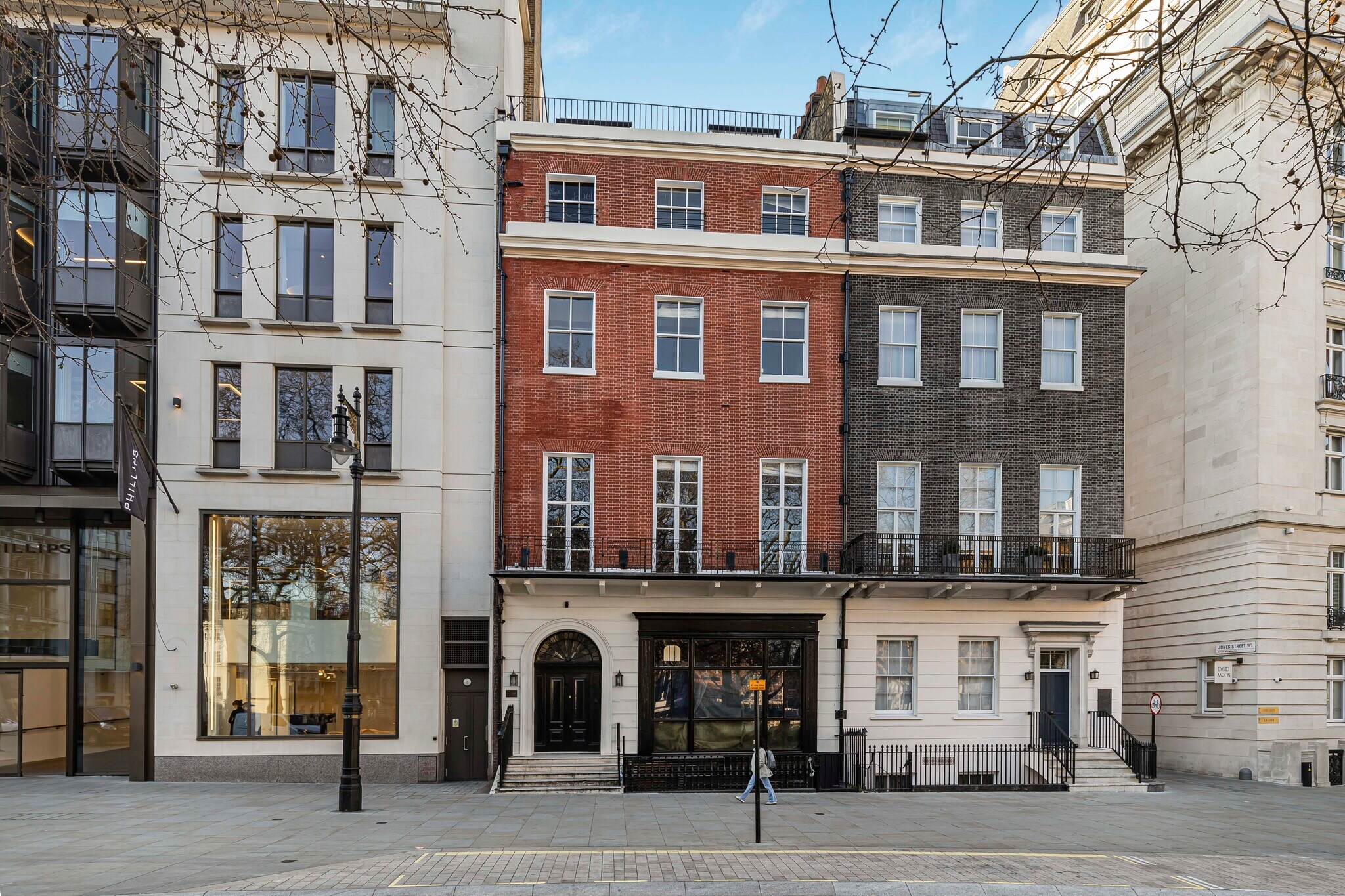 28 Berkeley Sq, Londres à vendre Photo de l’immeuble– Image 1 sur 2