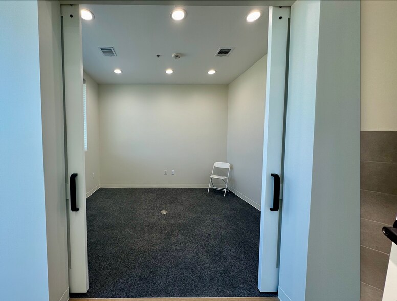 1400 N Coit Rd, McKinney, TX à louer - Photo de l’immeuble – Image 3 sur 10