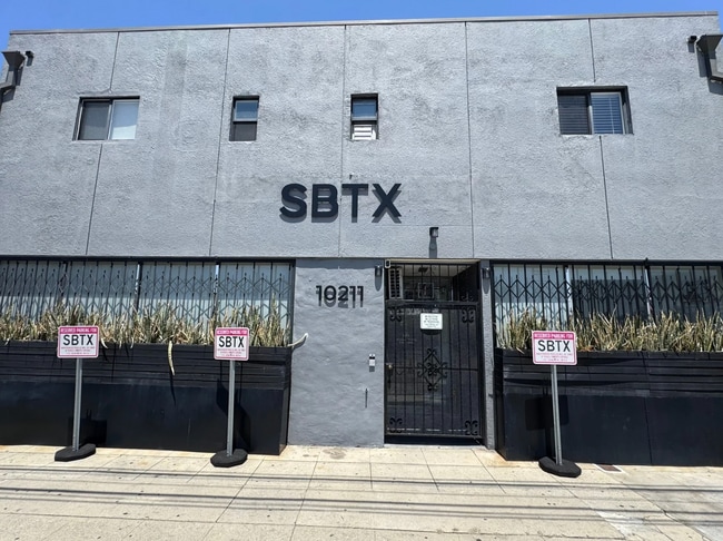 Plus de détails pour 10211-10213 Venice Blvd, Los Angeles, CA - Bureau à vendre