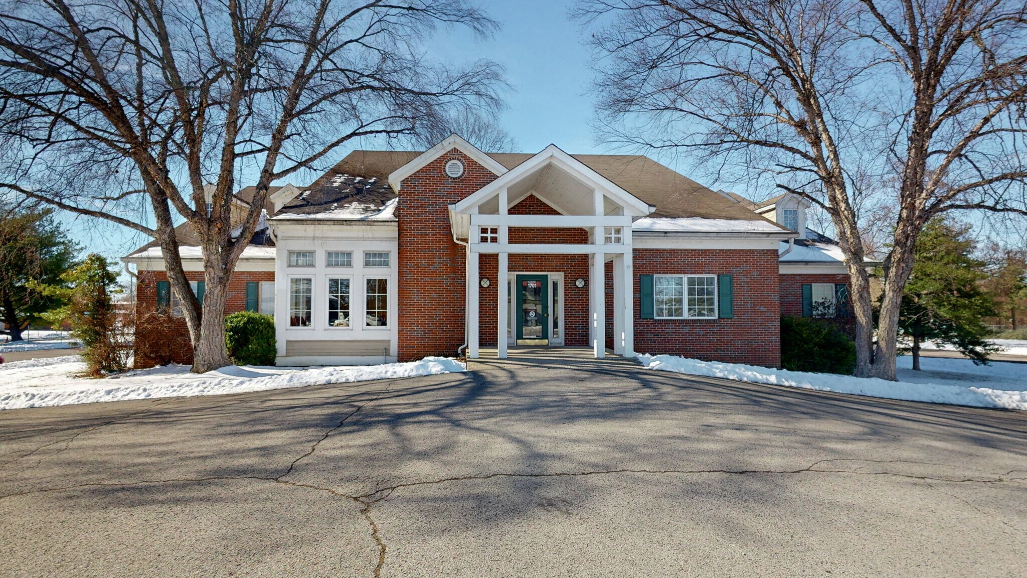 1701 Spring St, Jeffersonville, IN à vendre Photo principale– Image 1 sur 95